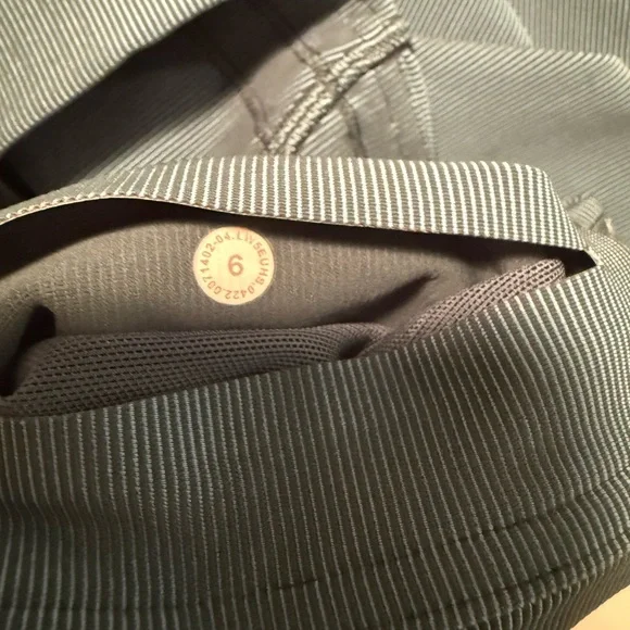 Lululemon Special Edition Base Pace HR - Picture 7 of 8